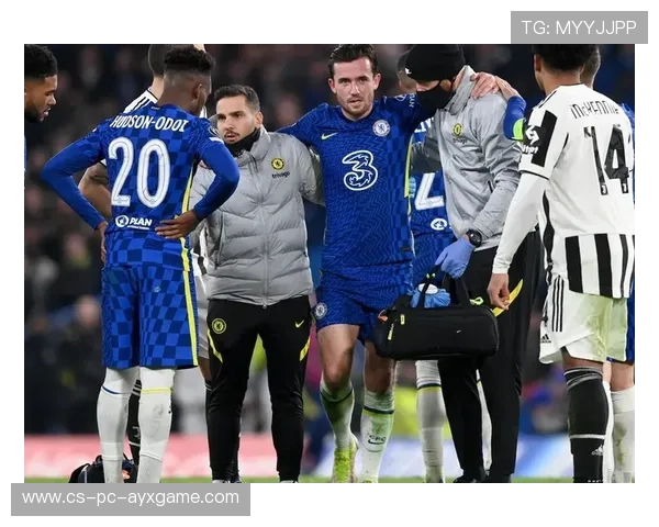 切尔西边路突破和换位配合让比分改写——战术洞察与实战启示