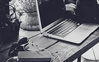 LCS与Twitch续签转播协议