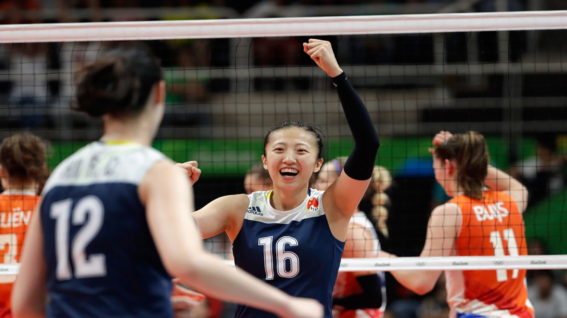 中超联赛的俱乐部运营策略分析实施，中超俱乐部所有者结构